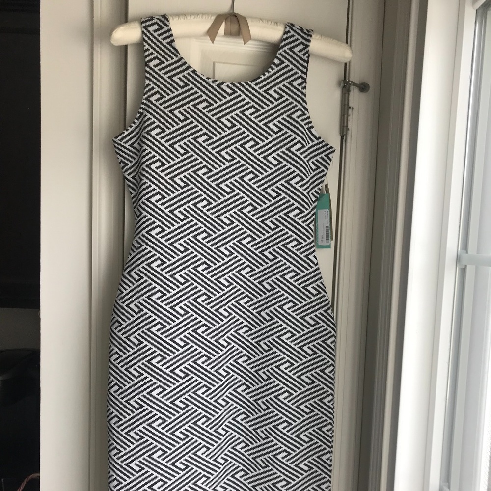 RD Style Gia Textured Midi Knit Dress